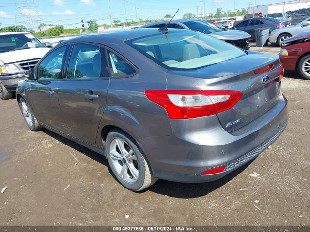 Ford FOCUS SE 2014 1FADP3F22EL305129 Image 3
