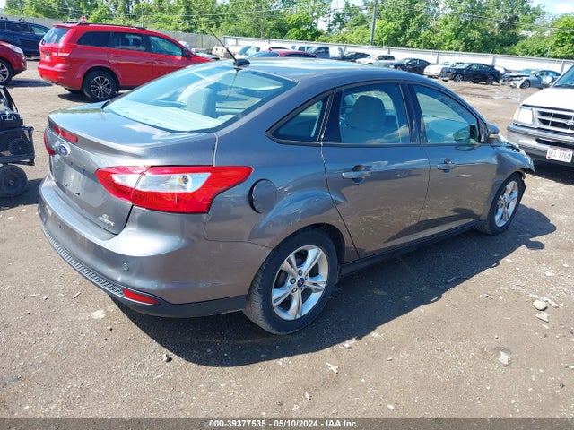 Ford FOCUS SE 2014 1FADP3F22EL305129 Image 4