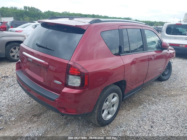 1C4NJCEAXHD206811 Jeep Compass Latitude Fwd
