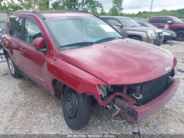 1C4NJCEAXHD206811 Jeep Compass Latitude Fwd