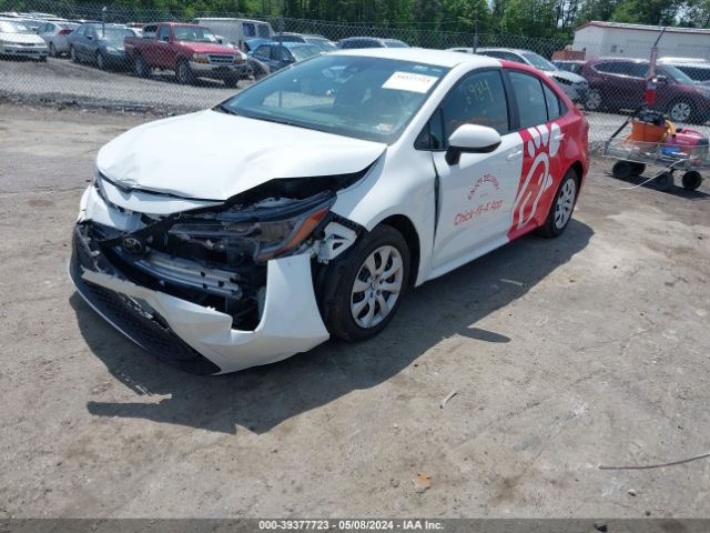 5YFEPMAE9NP389141 Toyota COROLLA LE