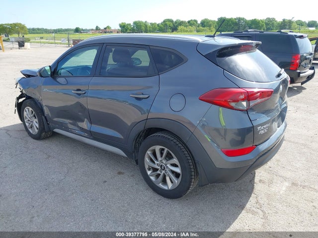 Hyundai TUCSON SE 2017 KM8J3CA48HU570357 Image 3