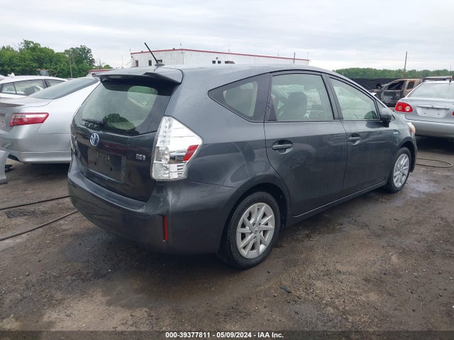 Toyota Prius V Two 2014 JTDZN3EU3E3304922 Image 4