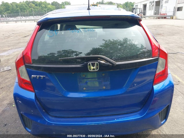 Honda FIT LX 2015 3HGGK5G59FM726714 Image 16
