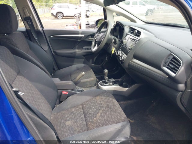Honda FIT LX 2015 3HGGK5G59FM726714 Image 5