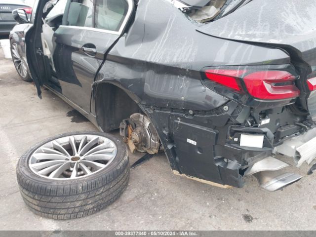 WBA53BJ09MWW90306 BMW 540I