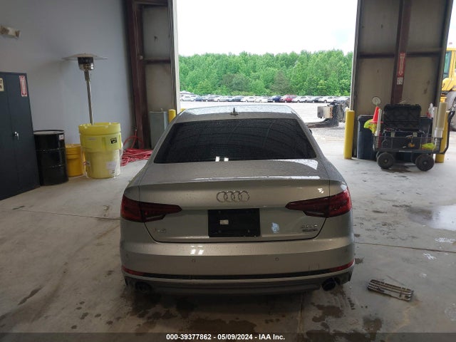 WAUENAF40JN013873 Audi A4 2.0t Premium/2.0t Tech Premium