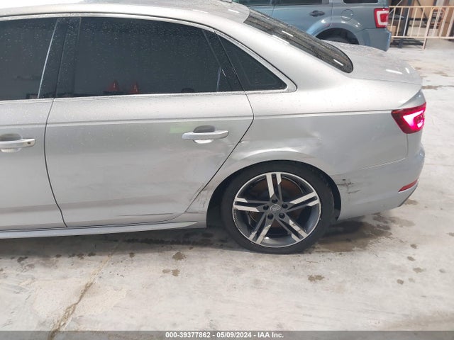 WAUENAF40JN013873 Audi A4 2.0t Premium/2.0t Tech Premium