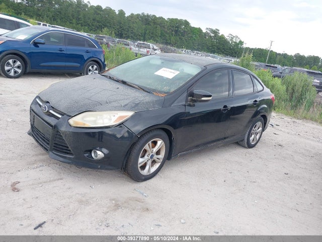 Ford FOCUS SE 2014 1FADP3F29EL298440 Image 2