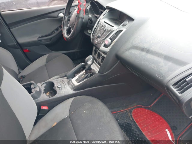 Ford FOCUS SE 2014 1FADP3F29EL298440 Image 5