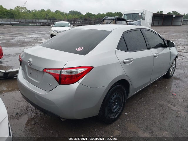 Toyota COROLLA LE 2015 5YFBURHE0FP267056 Image 4