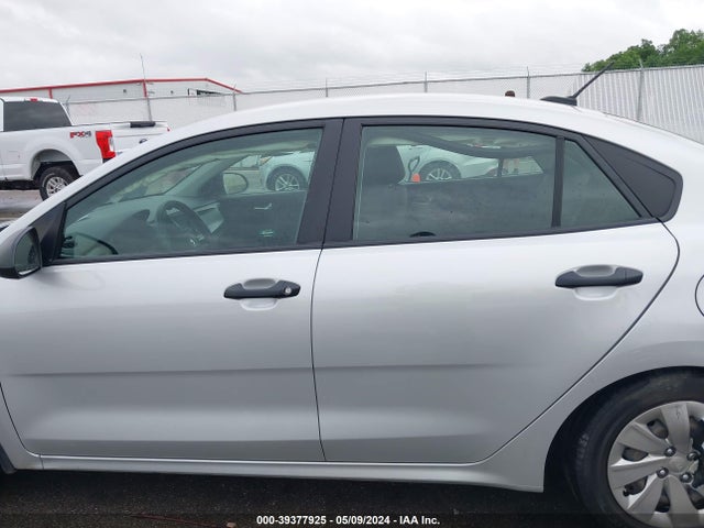 KIA RIO LX 2018 3KPA24AB1JE082691 Image 14