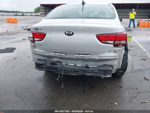 KIA RIO LX 2018 3KPA24AB1JE082691 Image 18