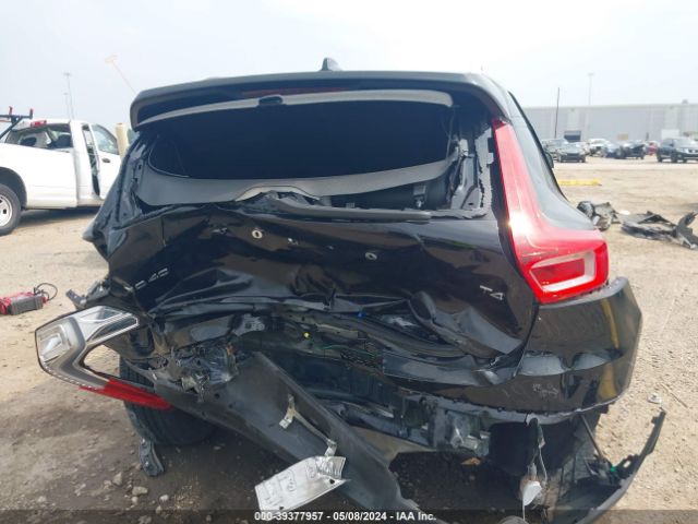 YV4AC2HK3N2724870 Volvo Xc40 T4 Momentum