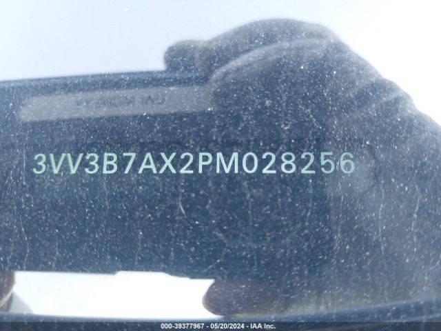 3VV3B7AX2PM028256 Volkswagen Tiguan 2.0t Se