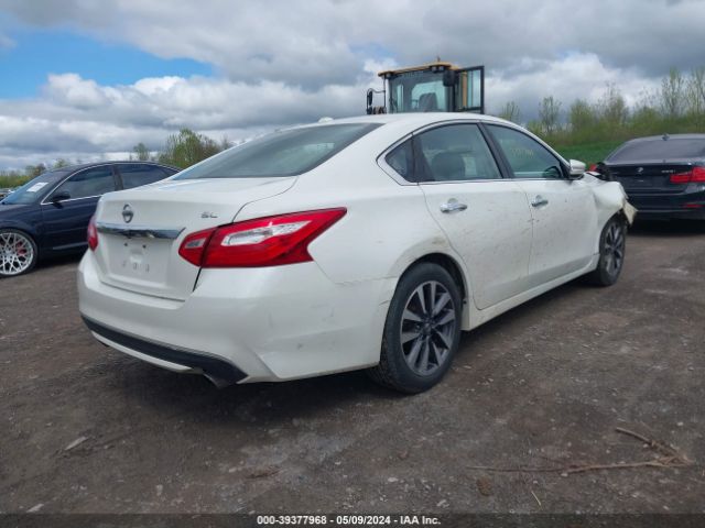1N4AL3AP5HC118182 Nissan Altima 2.5/2.5 S/2.5 Sl/2.5 Sr/2.5 Sv