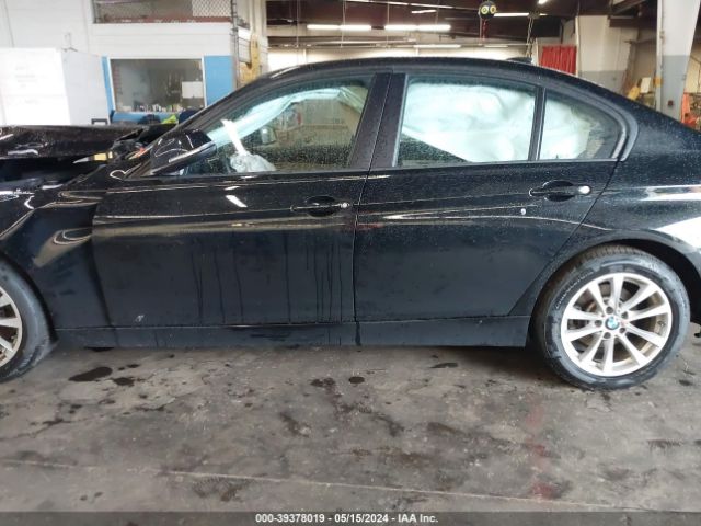 WBA8E5G55HNU42223 BMW 320i Xdrive