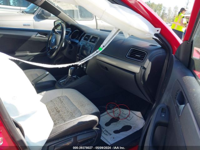 3VWD17AJ7GM253982 Volkswagen Jetta 1.8t Sport