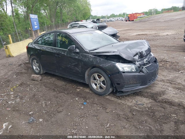 2014 1G1PC5SB1E7332859 main image