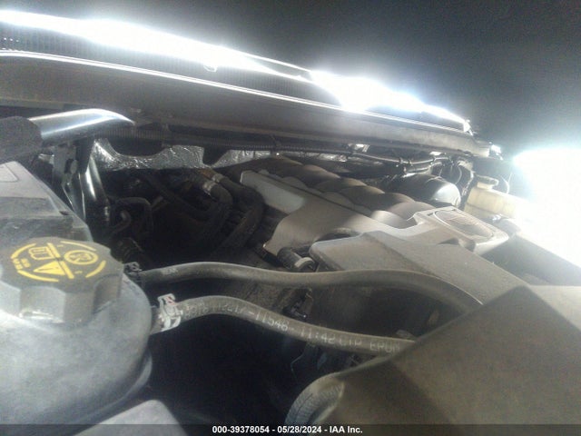 1GYS4GKJ8JR204452 Cadillac Escalade Esv Standard