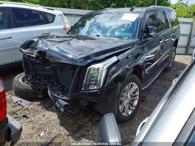 1GYS4GKJ8JR204452 Cadillac Escalade Esv Standard