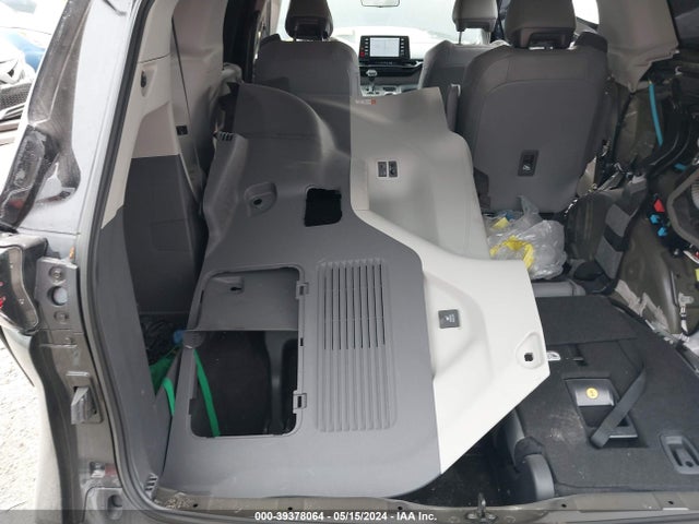 5TDZRKEC9PS169548 Toyota Sienna Limited