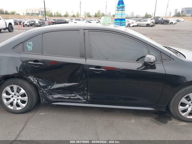 Toyota COROLLA LE 2022 5YFEPMAE6NP353312 Image 13