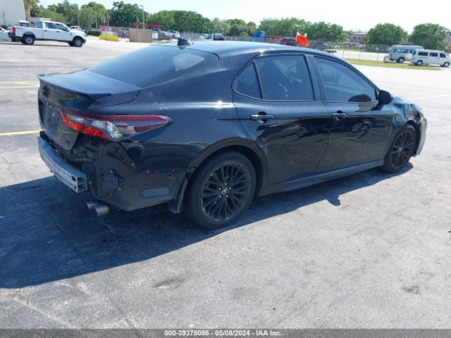 4T1T11AK2NU040933 Toyota Camry Se Nightshade Edition