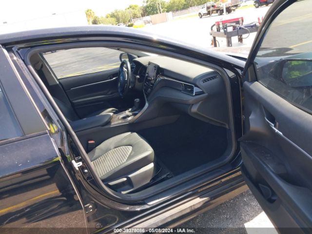 4T1T11AK2NU040933 Toyota Camry Se Nightshade Edition