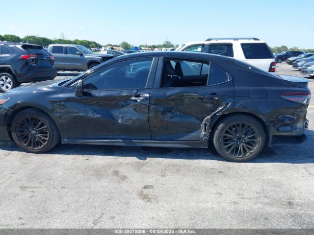 4T1T11AK2NU040933 Toyota Camry Se Nightshade Edition