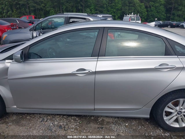 39378143 :رقم المزاد ، 5NPEB4AC5DH778433 vin ، 2013 Hyundai Sonata Gls مزاد بيع