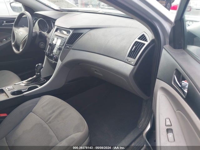 39378143 :رقم المزاد ، 5NPEB4AC5DH778433 vin ، 2013 Hyundai Sonata Gls مزاد بيع