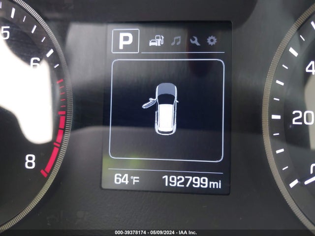 Hyundai TUCSON SE 2018 KM8J2CA40JU822353 Image 15