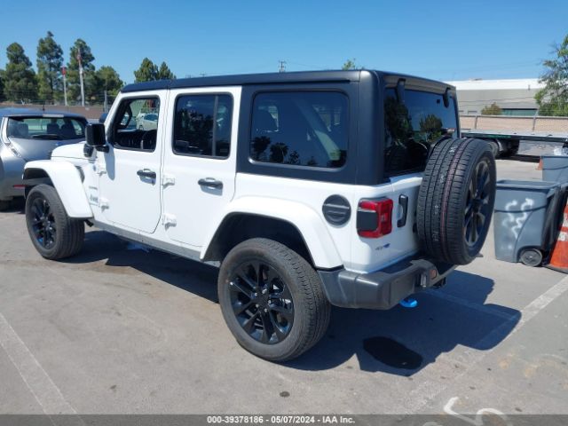 1C4JJXP6XPW696152 Jeep Wrangler 4xe Sahara 4x4