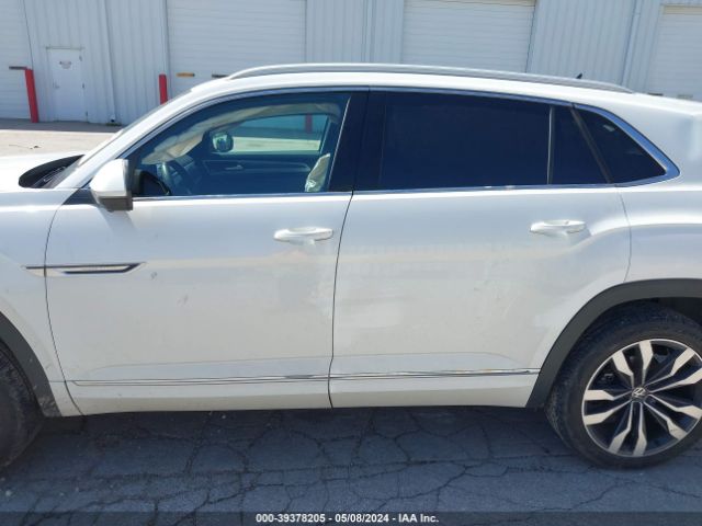 1V2FE2CA3NC207174 Volkswagen Atlas Cross Sport 3.6l V6 Sel Premium R-line