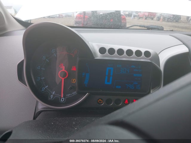 Chevrolet Sonic Ls Manual 2015 1G1JB5SH3F4196685 Image 7