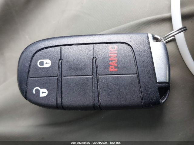 3C4PDCBG0JT234027 Dodge Journey Sxt