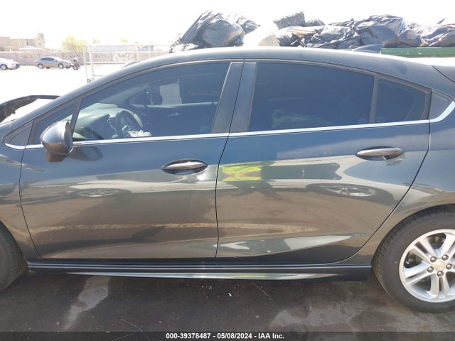 Chevrolet Cruze Lt Auto 2018 3G1BE6SM2JS599581 Image 14