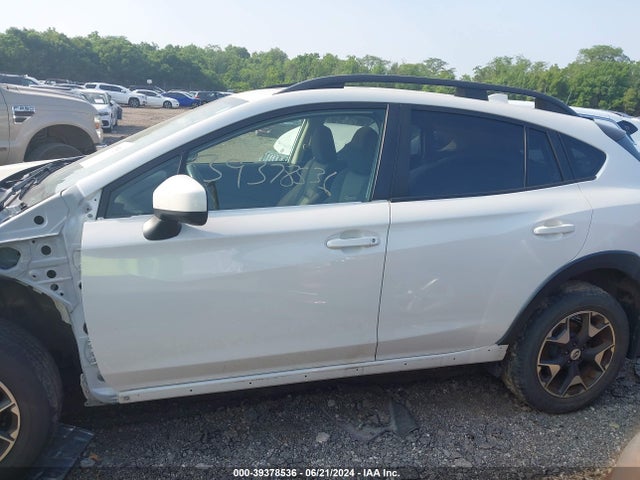 JF2GTADC9JH301838 Subaru Crosstrek 2.0i Premium
