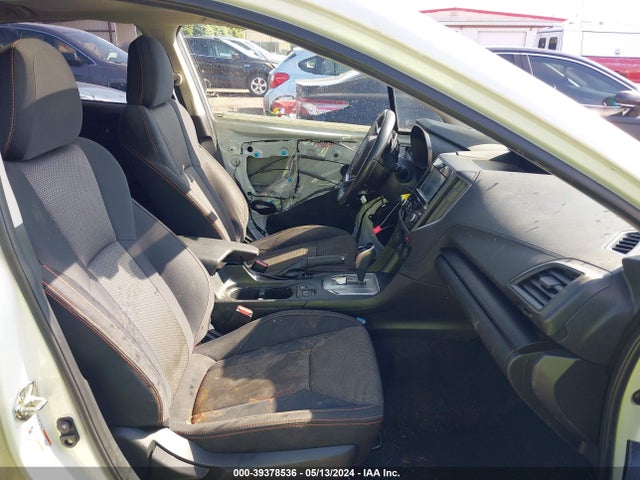 JF2GTADC9JH301838 Subaru Crosstrek 2.0i Premium