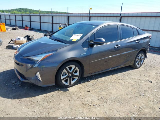 JTDKARFU7H3538273 Toyota Prius Four Touring