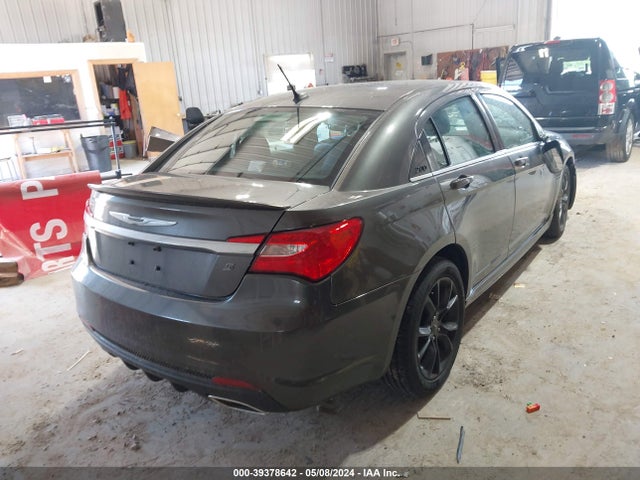 Chrysler 200 Limited 2014 1C3CCBCG5EN185556 Image 4