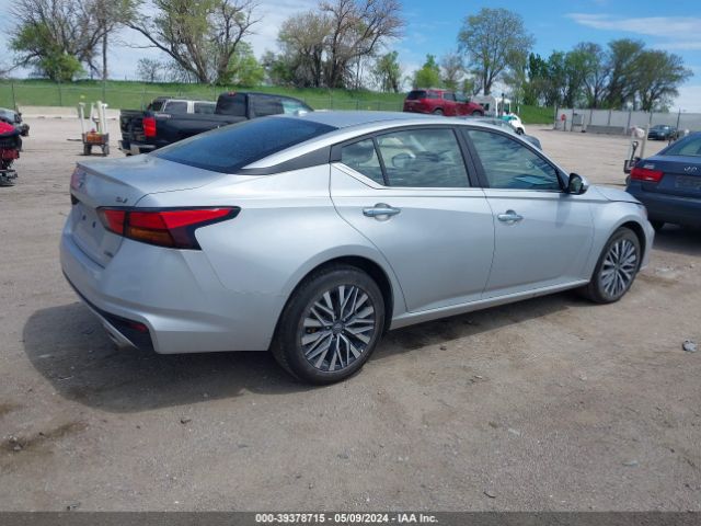 1N4BL4DW0PN369868 Nissan Altima Sv Intelligent Awd