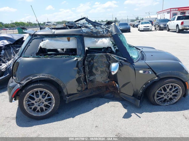 2006 MINI COOPER S WMWRE33516TL19977 Photo 5