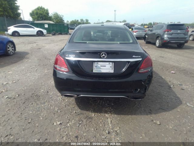 55SWF4KB7JU242722 Mercedes-Benz C 300 4matic
