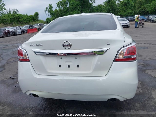 Nissan Altima 2.5 S 2015 1N4AL3AP3FC119277 Image 17