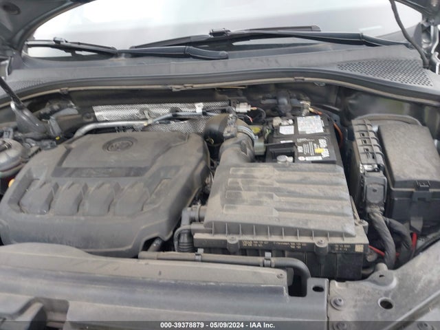 3VV3B7AX4MM047354 Volkswagen Tiguan 2.0t Se/2.0t Se R-line Black/2.0t Sel