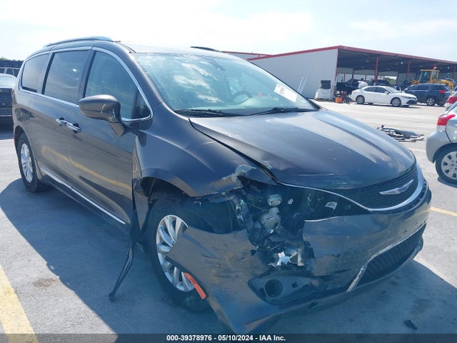 2C4RC1BG7KR655070 Chrysler Pacifica Touring L
