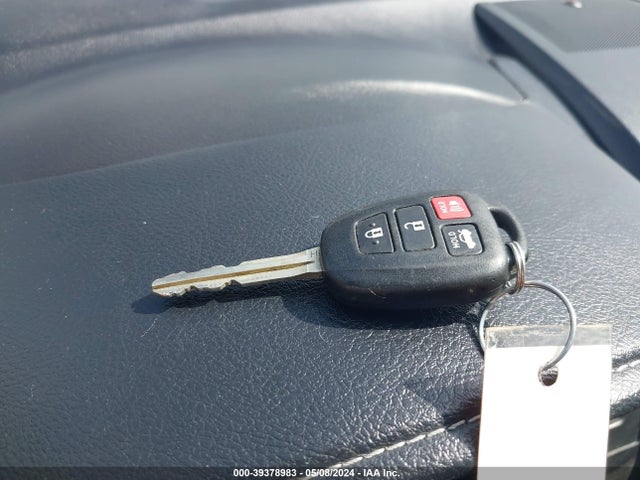 Toyota CAMRY XLE 2016 4T4BF1FK6GR549406 Image 11