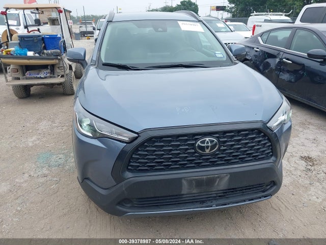 Toyota Corolla Cross Le 2022 7MUCAAAG3NV025397 Image 12
